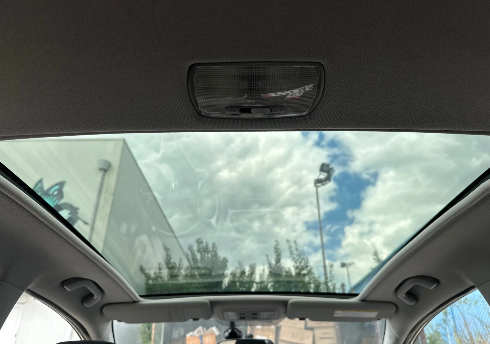 Honda Jazz 1.4 I * АВТОМАТ* , снимка 8 - Автомобили и джипове - 55438656