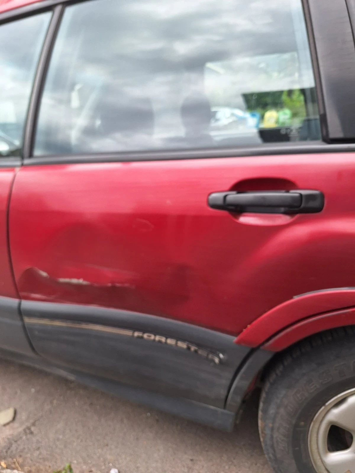 Subaru Forester Газ бензин , снимка 3 - Автомобили и джипове - 55465903