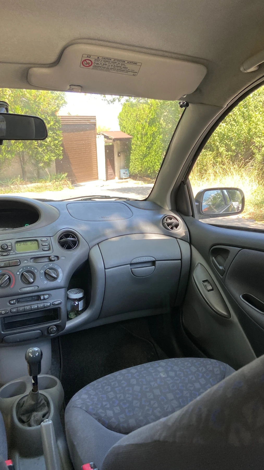 Toyota Yaris 1.3VVT-i, Климатик, 179000км, снимка 10 - Автомобили и джипове - 55617389