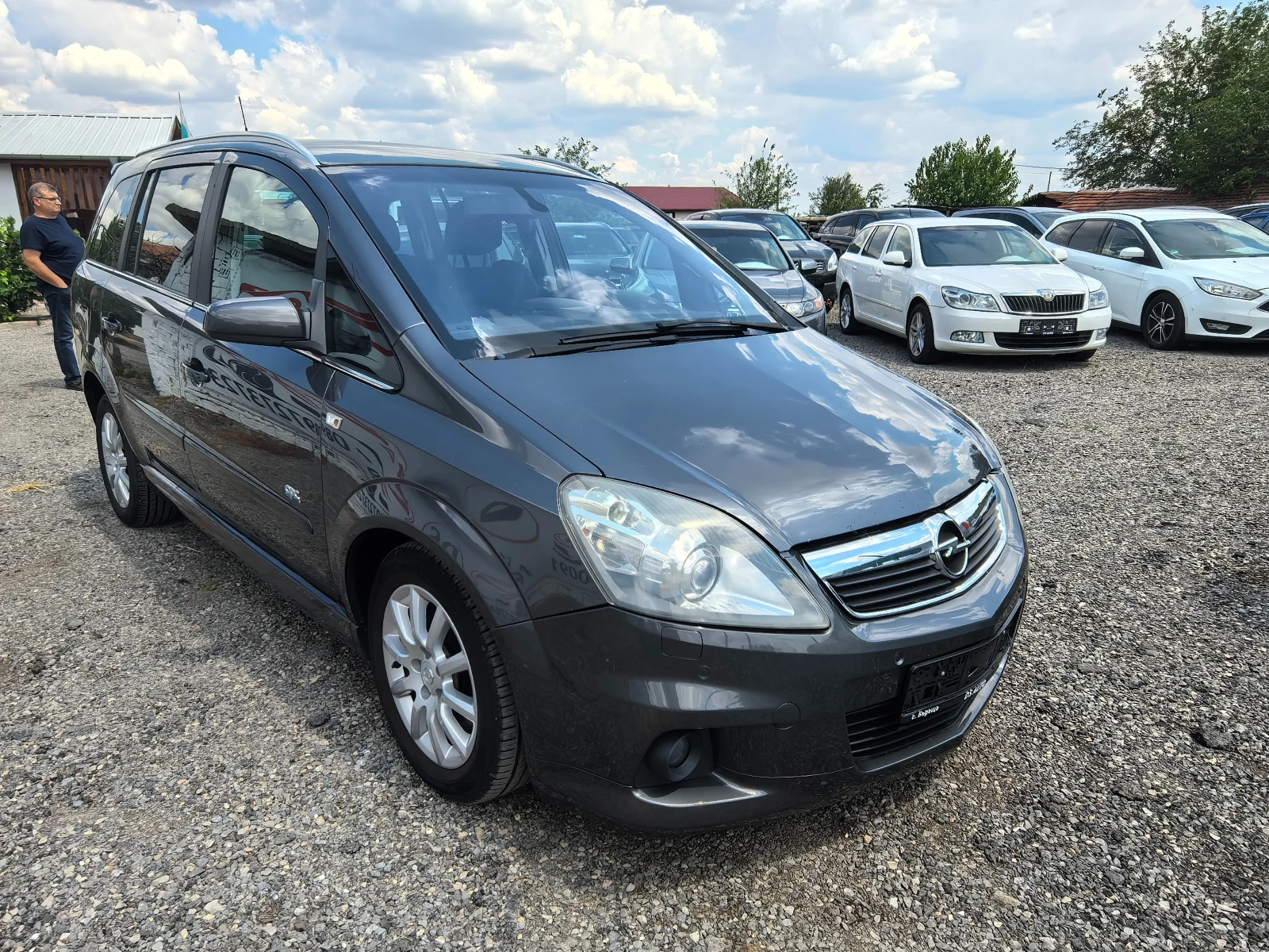 Opel Zafira 1.9CDTI OPC LINE, снимка 7 - Автомобили и джипове - 55627796