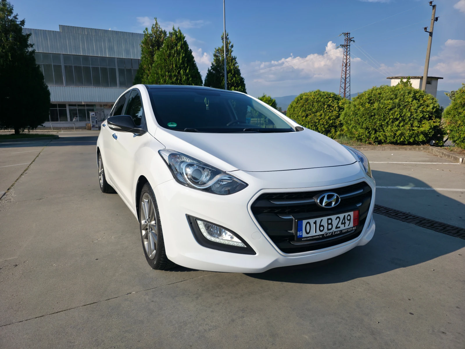 Hyundai I30 1.6crdi FULL!!! Euro6b, снимка 3 - Автомобили и джипове - 55788433