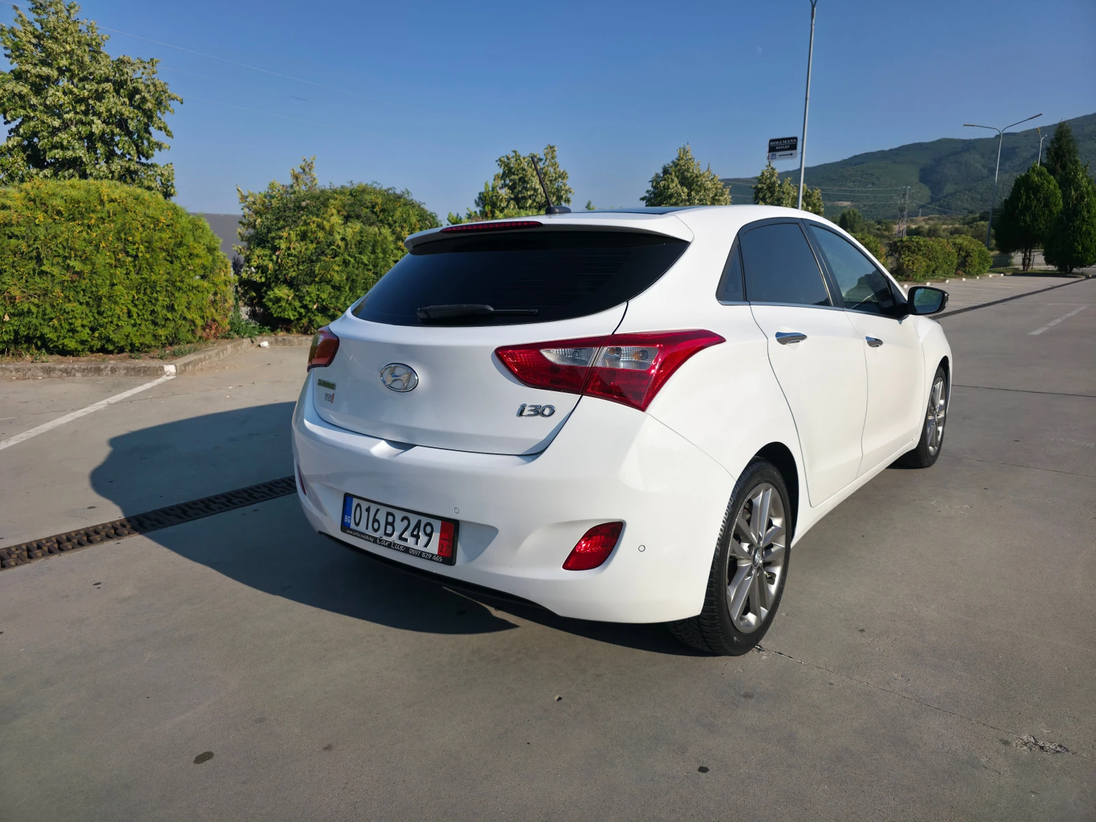 Hyundai I30 1.6crdi FULL!!! Euro6b, снимка 6 - Автомобили и джипове - 55788433