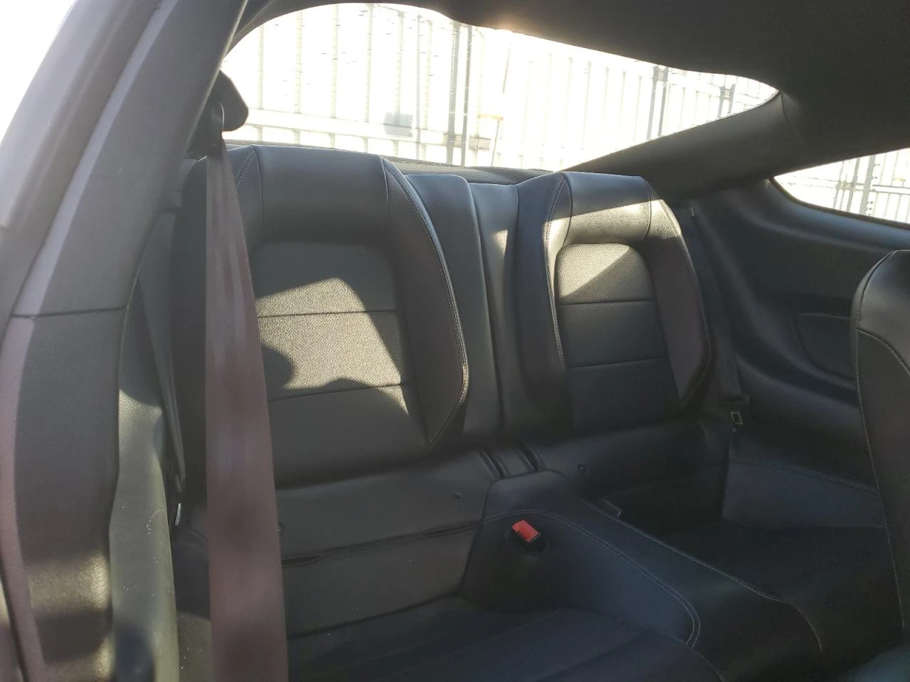 Ford Mustang 2.3l, снимка 10 - Автомобили и джипове - 56365148