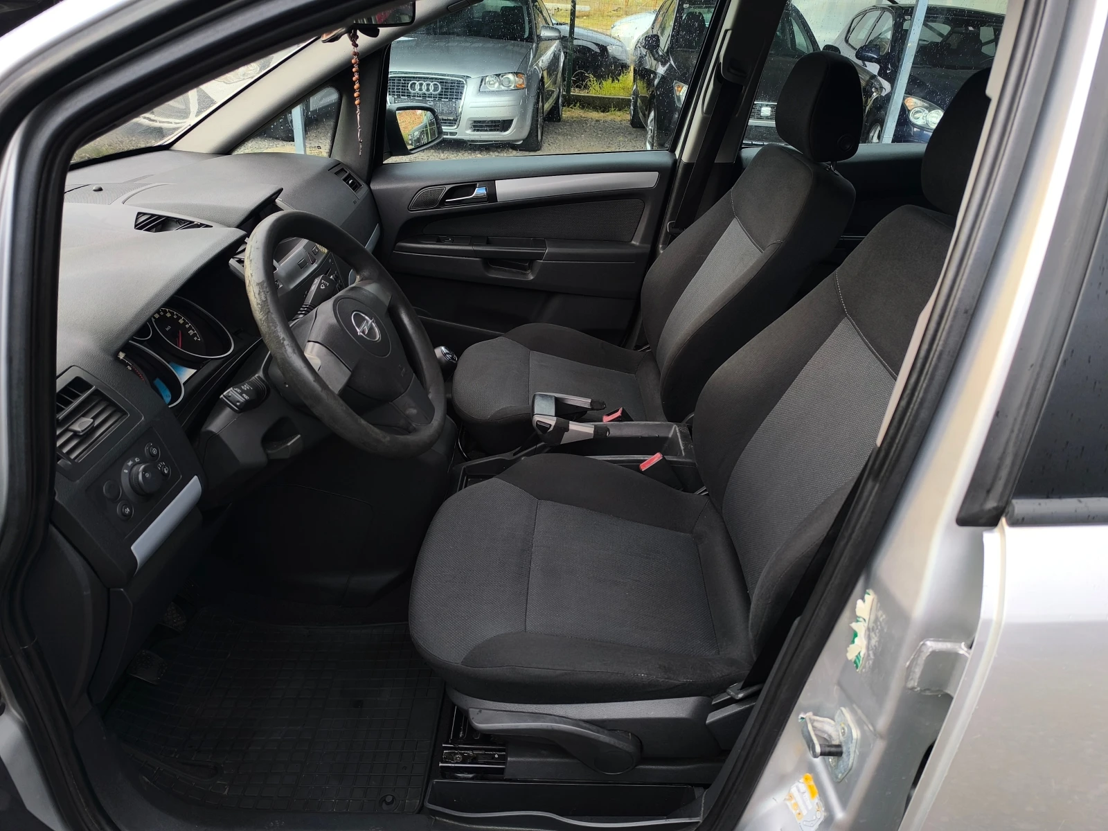 Opel Zafira FACE LIFT-1.9CDTI-101��-6 ��������-7 �����-�����- | Mobile.bg � ����������� 9