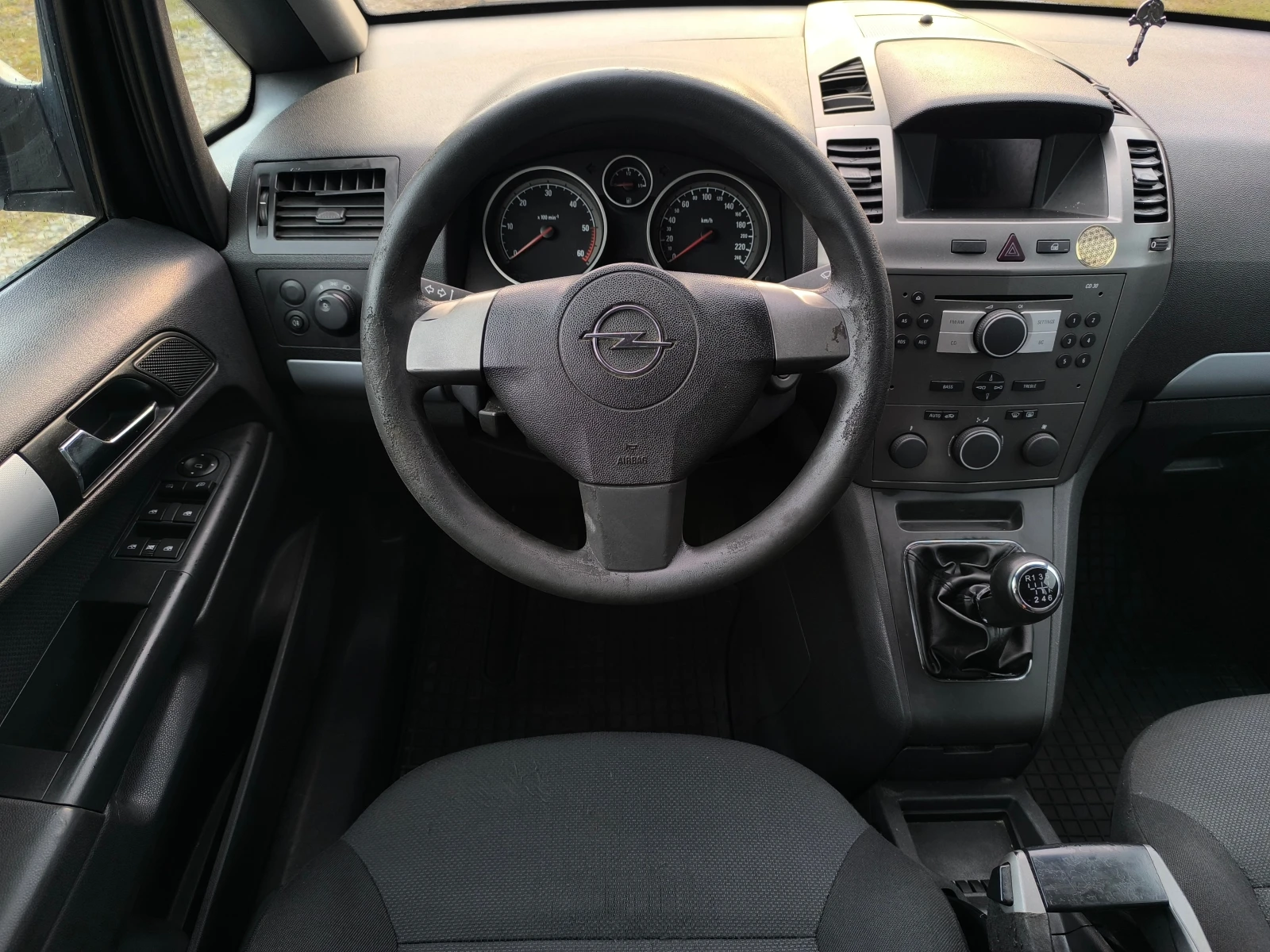 Opel Zafira FACE LIFT-1.9CDTI-101��-6 ��������-7 �����-�����- | Mobile.bg � ����������� 11