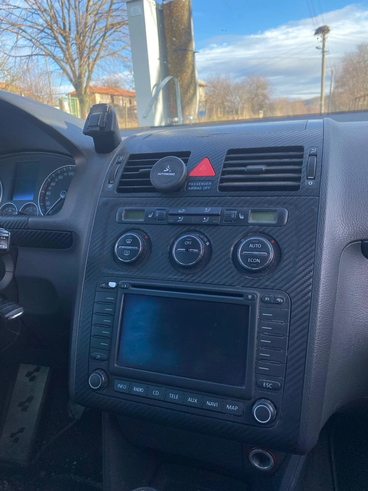 VW Touran, снимка 9 - Автомобили и джипове - 56728108