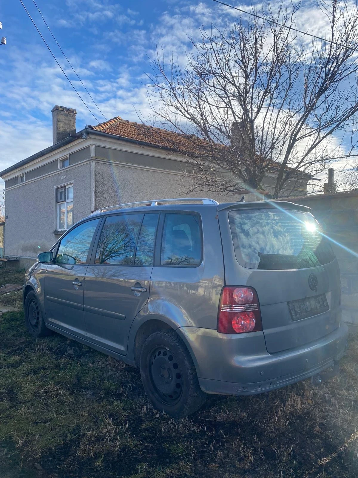 VW Touran, снимка 3 - Автомобили и джипове - 56728108