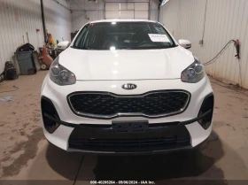 Kia Sportage 2.4L I-4 DI, DOHC, VVT, 181HP Front Wheel Drive, снимка 13