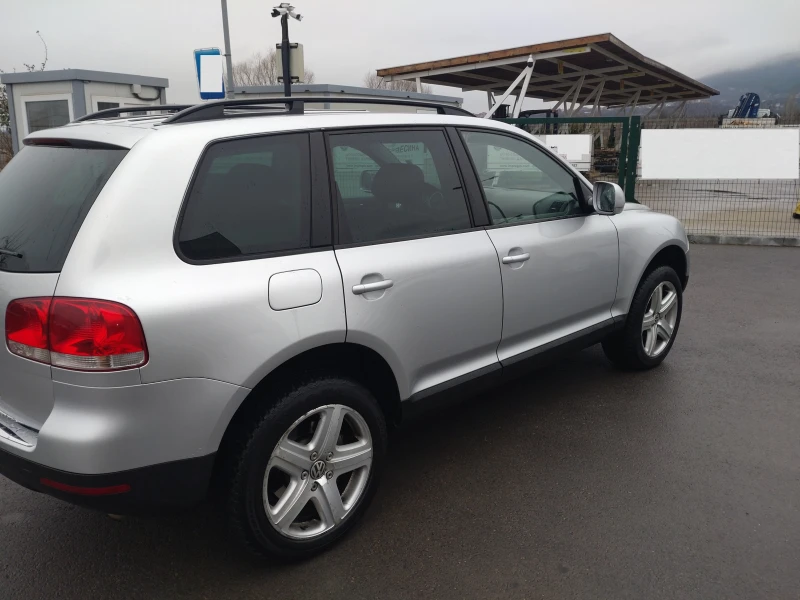 VW Touareg 3000 TDI, снимка 3 - Автомобили и джипове - 48451073