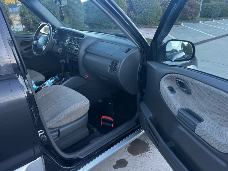 Suzuki Grand vitara 2, 5 газ, снимка 7 - Автомобили и джипове - 52265323