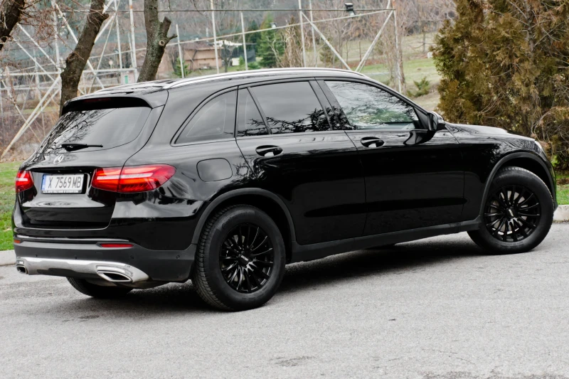 Mercedes-Benz GLC 220 MERSEDES GLC220* AMG LINE* 9G-tronic* , снимка 3 - Автомобили и джипове - 52657852