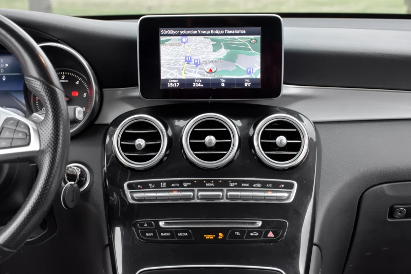 Mercedes-Benz GLC 220 MERSEDES GLC220* AMG LINE* 9G-tronic* , снимка 16 - Автомобили и джипове - 52657852
