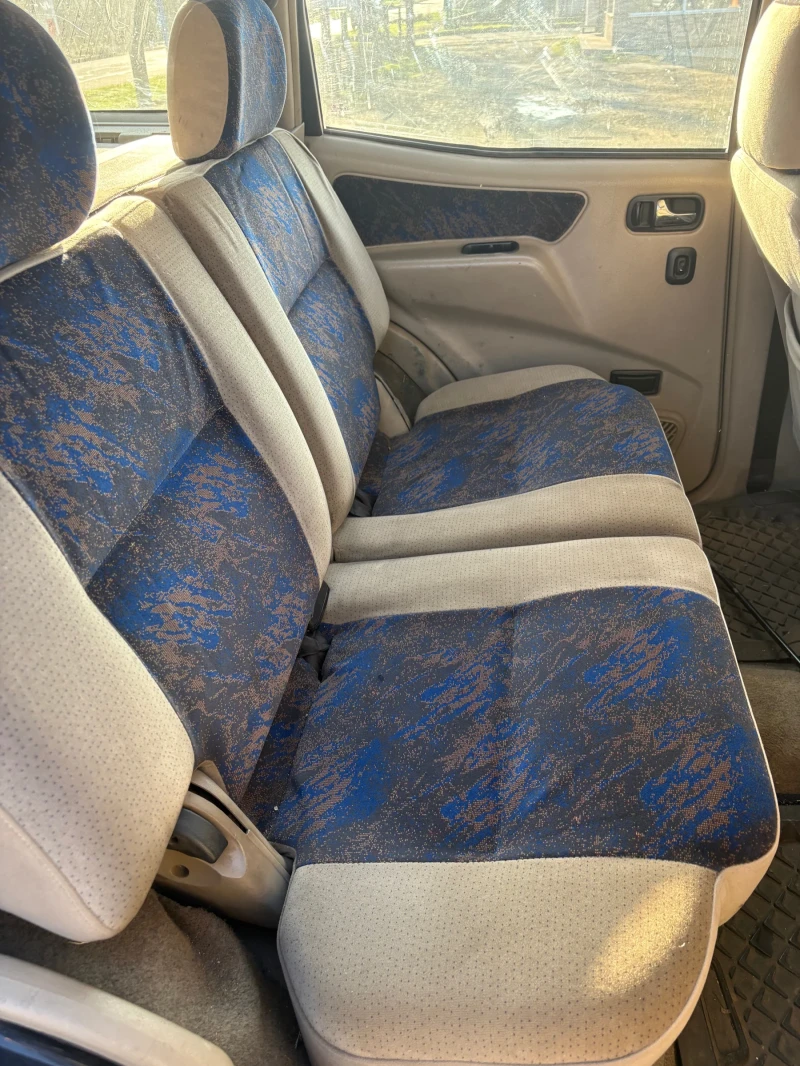 Nissan Terrano 2.7 TDI, снимка 5 - Автомобили и джипове - 52829849