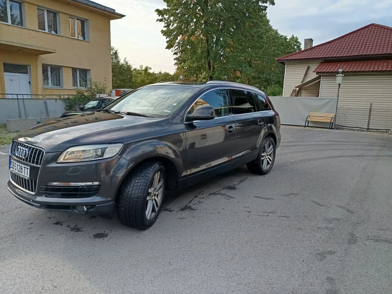 Audi Q7, снимка 2 - Автомобили и джипове - 53408435