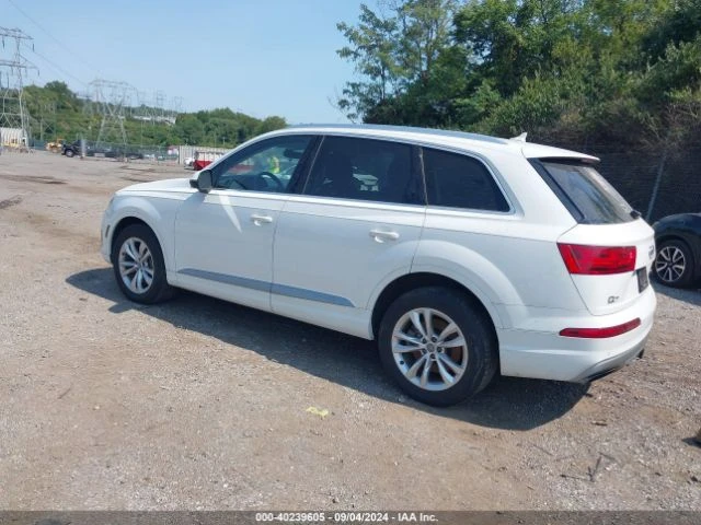 Audi Q7 FACELIFT* 55TFI* PREMIUM* MATRIX* ДИГИТАЛНО* ТАБЛО, снимка 3 - Автомобили и джипове - 48646182