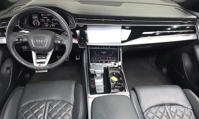 Audi Q8 50TDI | PREMIUM | 360 | МАСАЖ | ОБДУХВАНЕ | , снимка 10 - Автомобили и джипове - 55588297