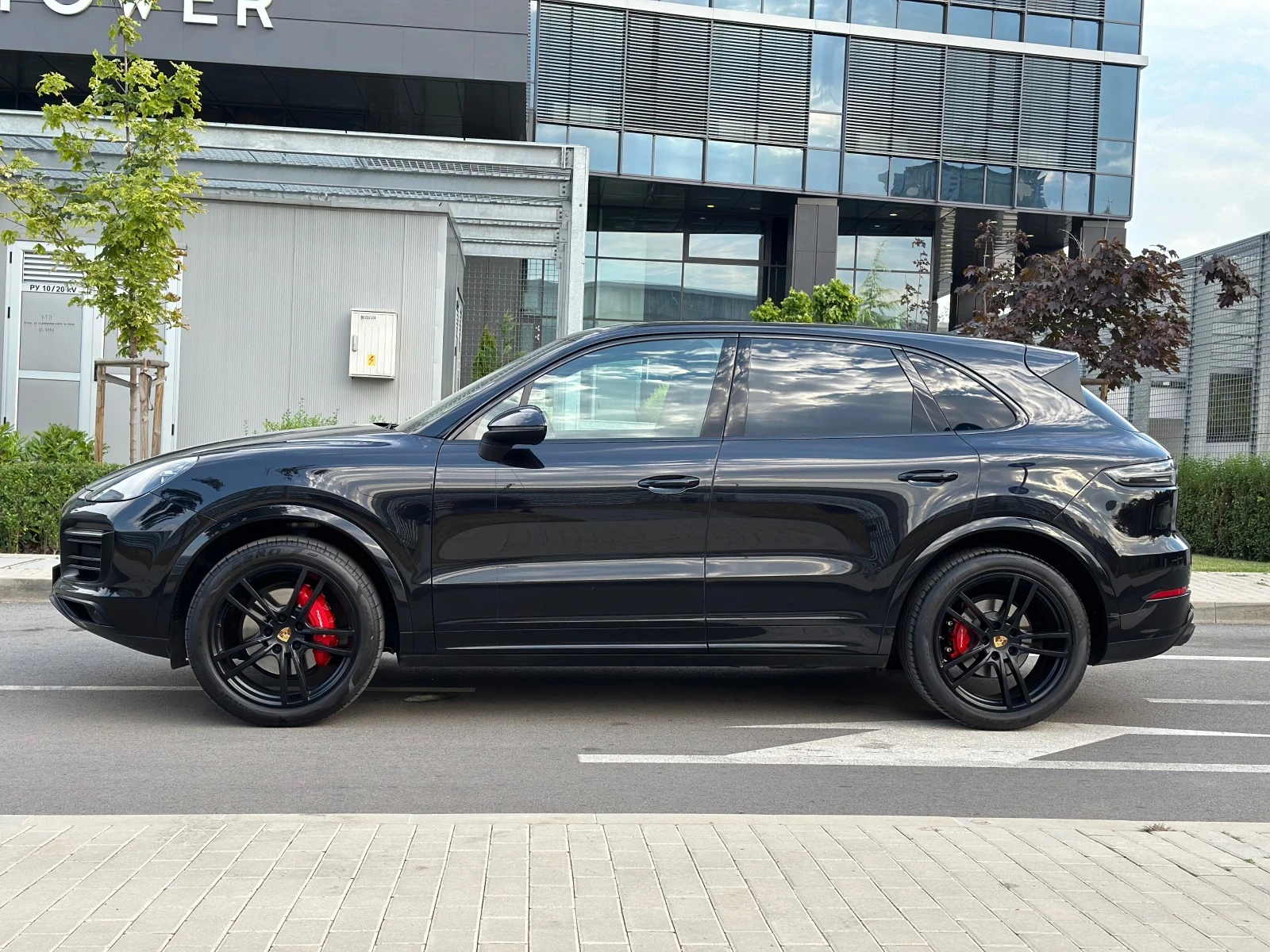 Porsche Cayenne 3.0 V6 Sport Chrono Package - изображение 3