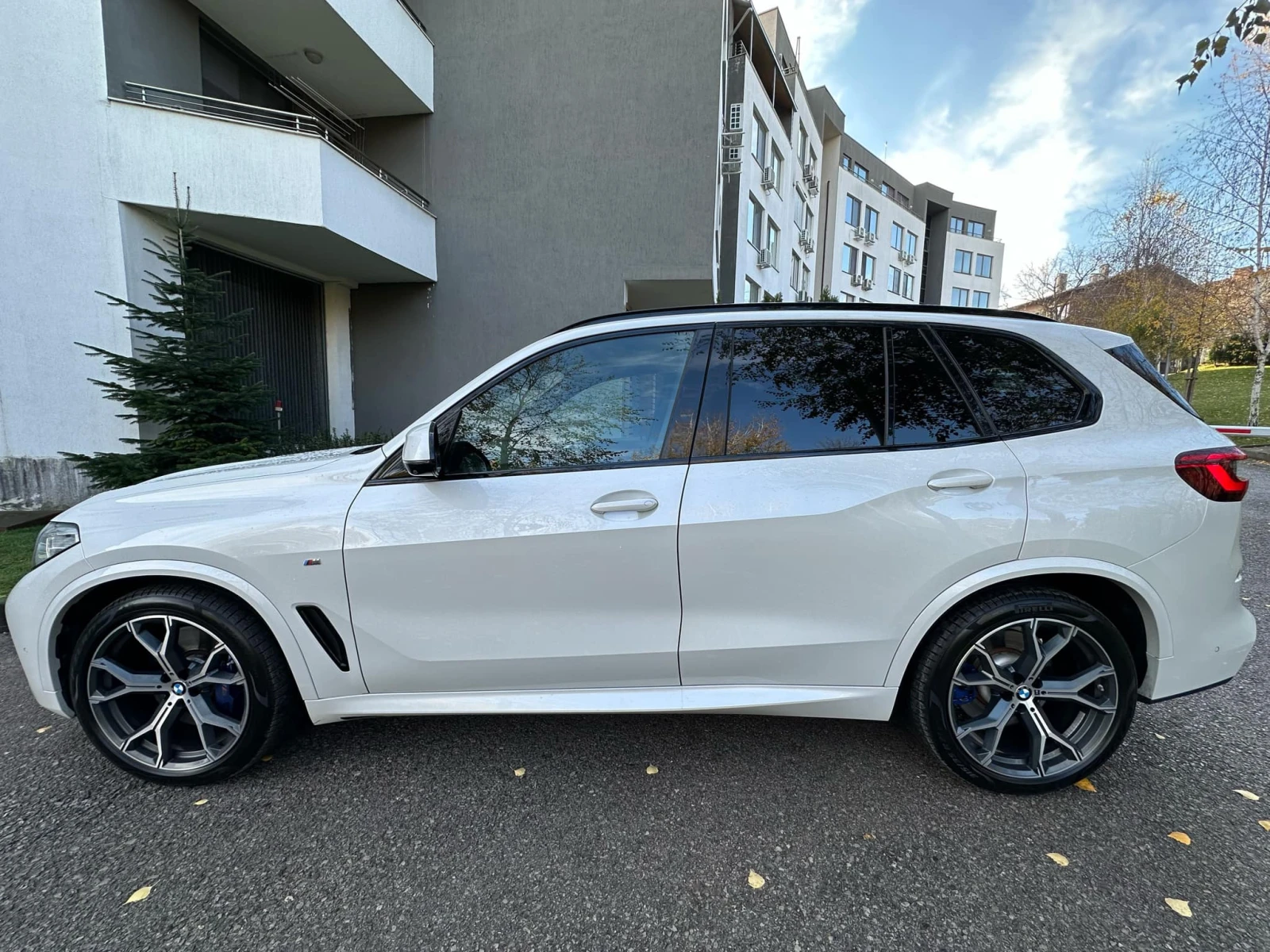 BMW X5 3.0d / XDRIVE / M OPTIC - изображение 4