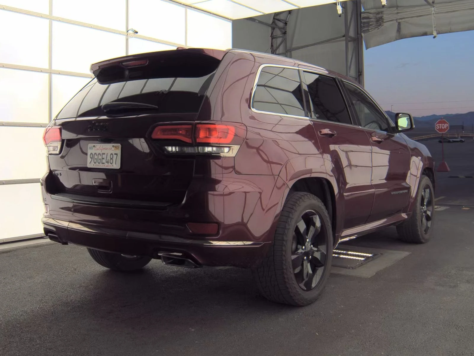 Jeep Grand cherokee HIGH ALTITUDE - изображение 5