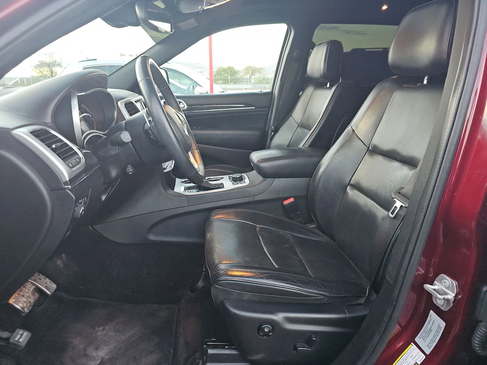 Jeep Grand cherokee HIGH ALTITUDE - изображение 8