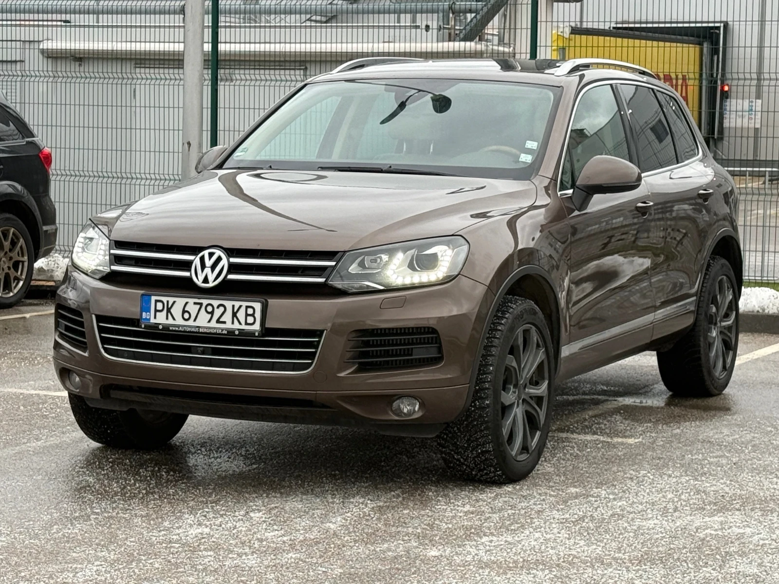 VW Touareg 3.0TDI 245k.c. FULL