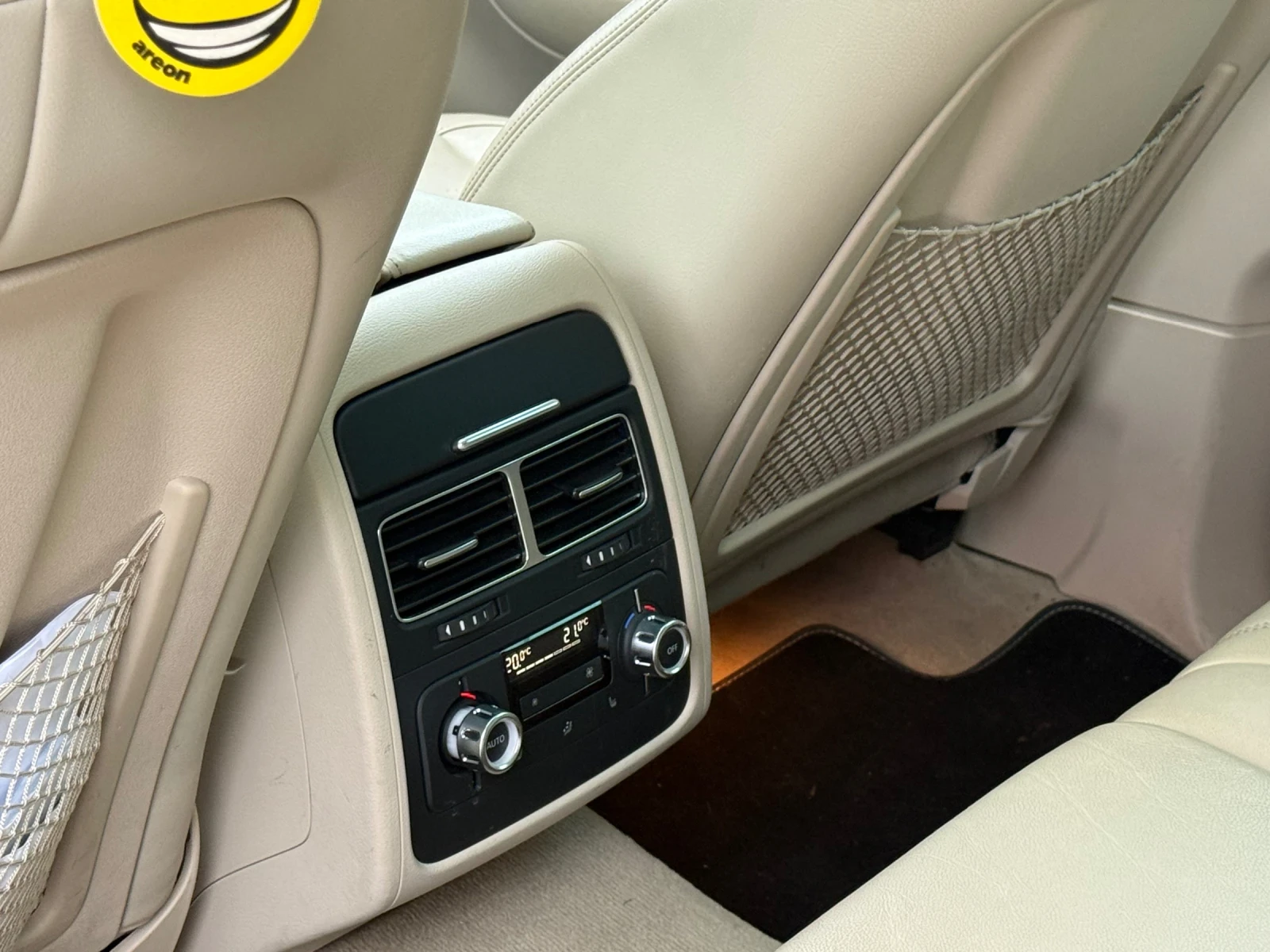 VW Touareg 3.0TDI 245k.c. FULL, снимка 14 - Автомобили и джипове - 53806480