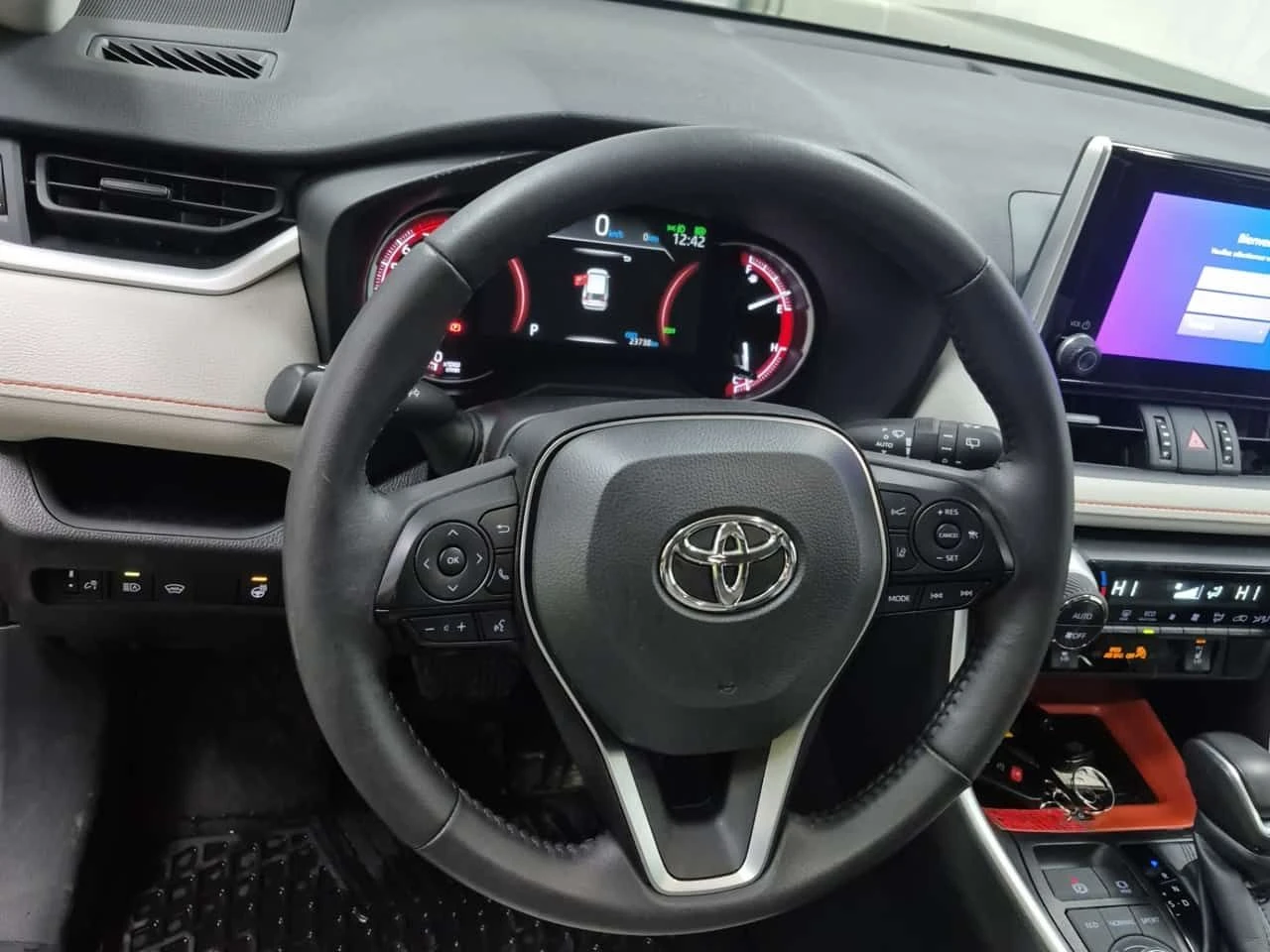 Toyota Rav4 * Trail * CARFAX * ������� * ������� * CARPLAY | Mobile.bg � ����������� 14