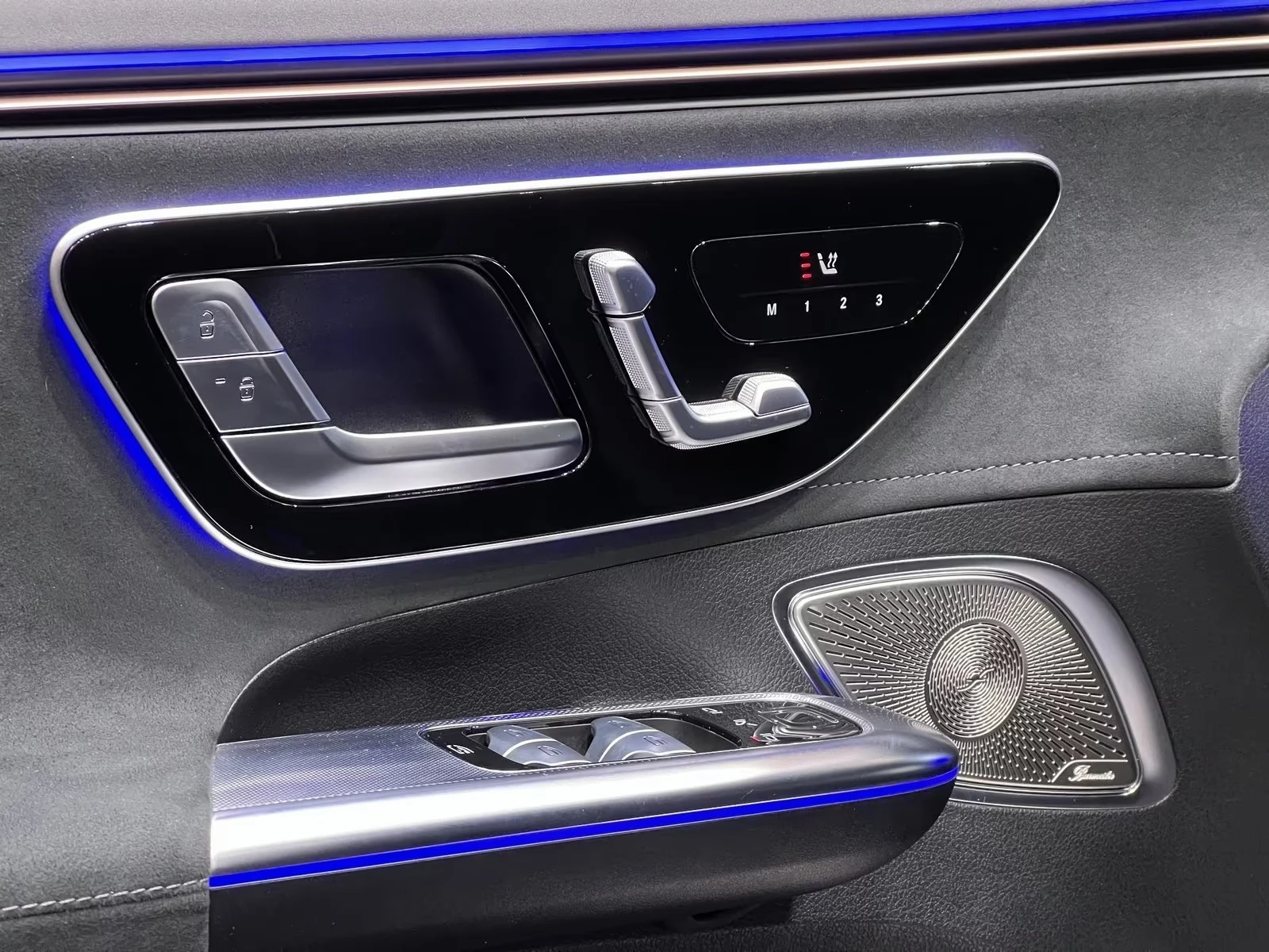 Mercedes-Benz EQE 300/AMG/4-MATIC/BURM/PANO/HEAD UP/360/ | Mobile.bg � ����������� 8