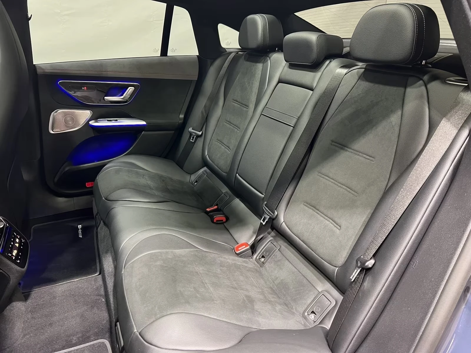 Mercedes-Benz EQE 300/AMG/4-MATIC/BURM/PANO/HEAD UP/360/ | Mobile.bg � ����������� 15