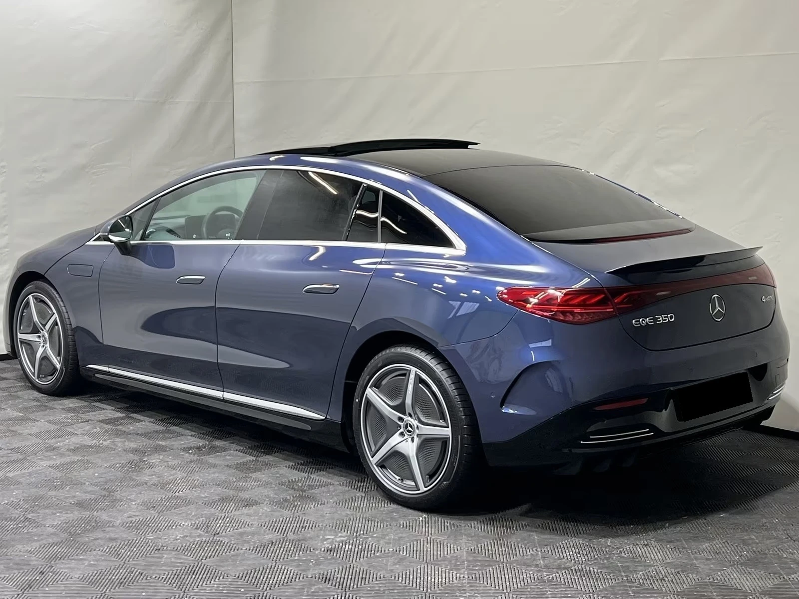 Mercedes-Benz EQE 300/AMG/4-MATIC/BURM/PANO/HEAD UP/360/ | Mobile.bg � ����������� 5