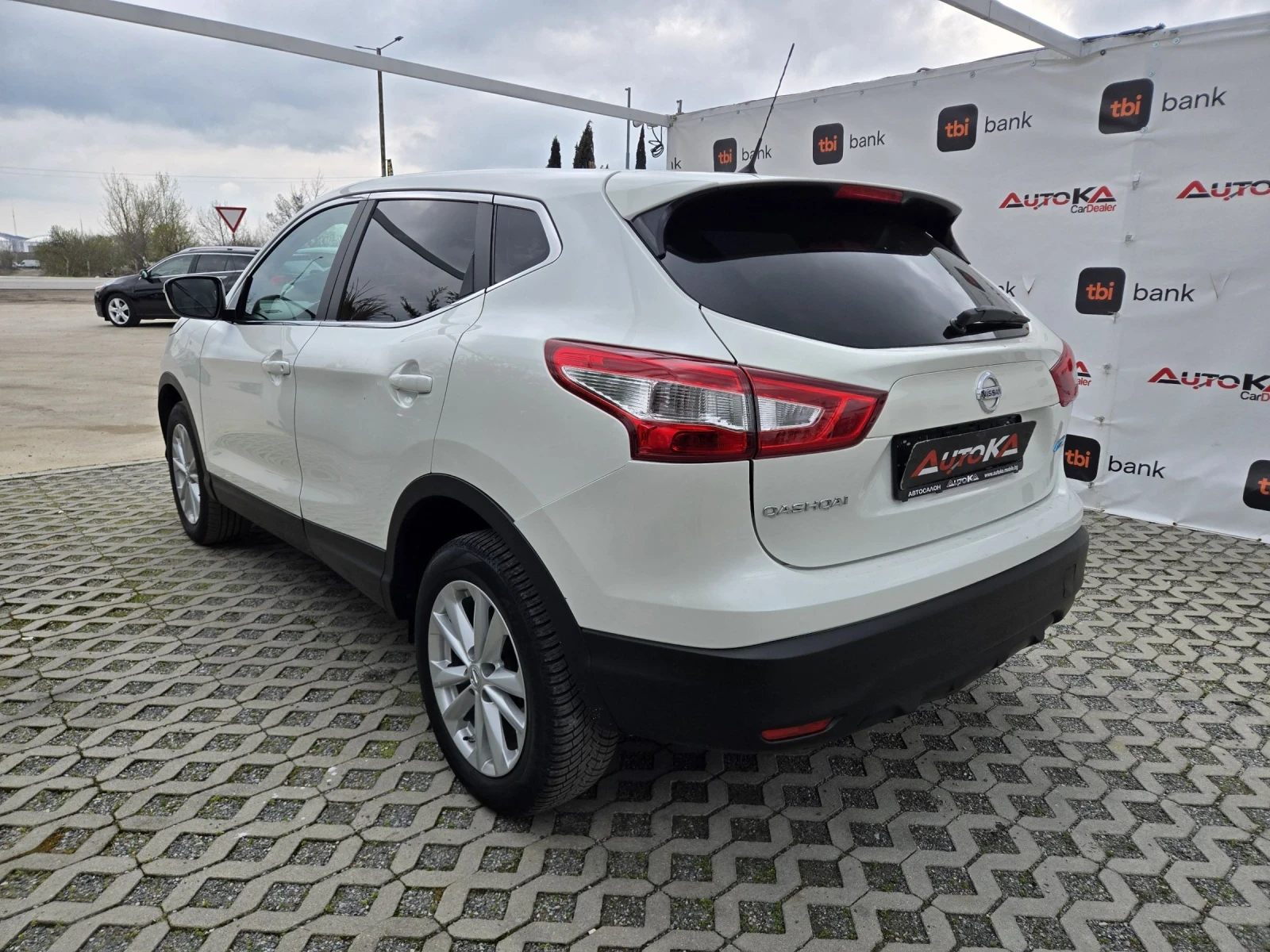 Nissan Qashqai 1.5DCI-110��= 6��= ������= ����= ����= ��������� | Mobile.bg � ����������� 5