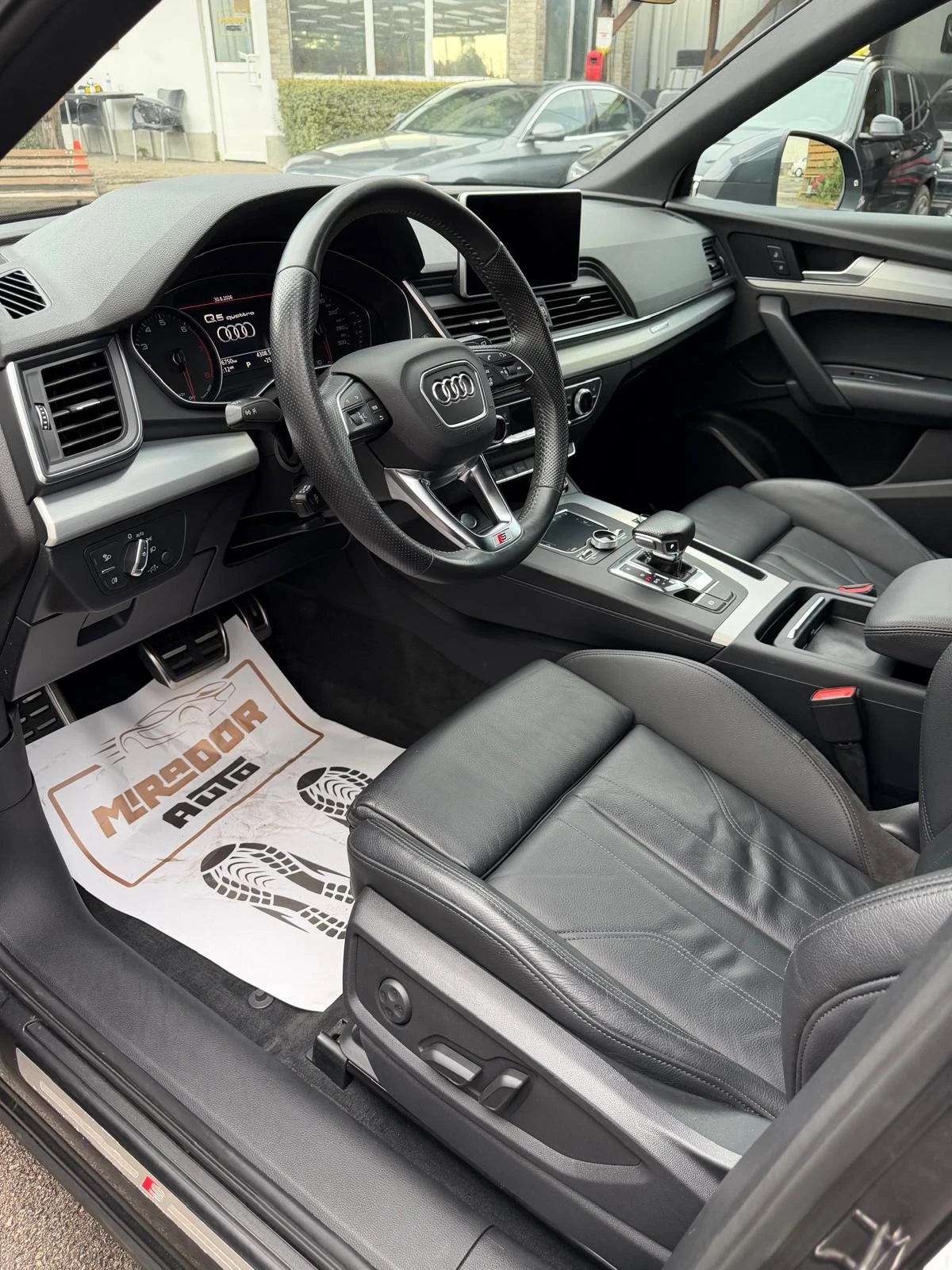 Audi Q5 2.0TFSI Progressiv S-Line Quattro, снимка 14 - Автомобили и джипове - 55123877