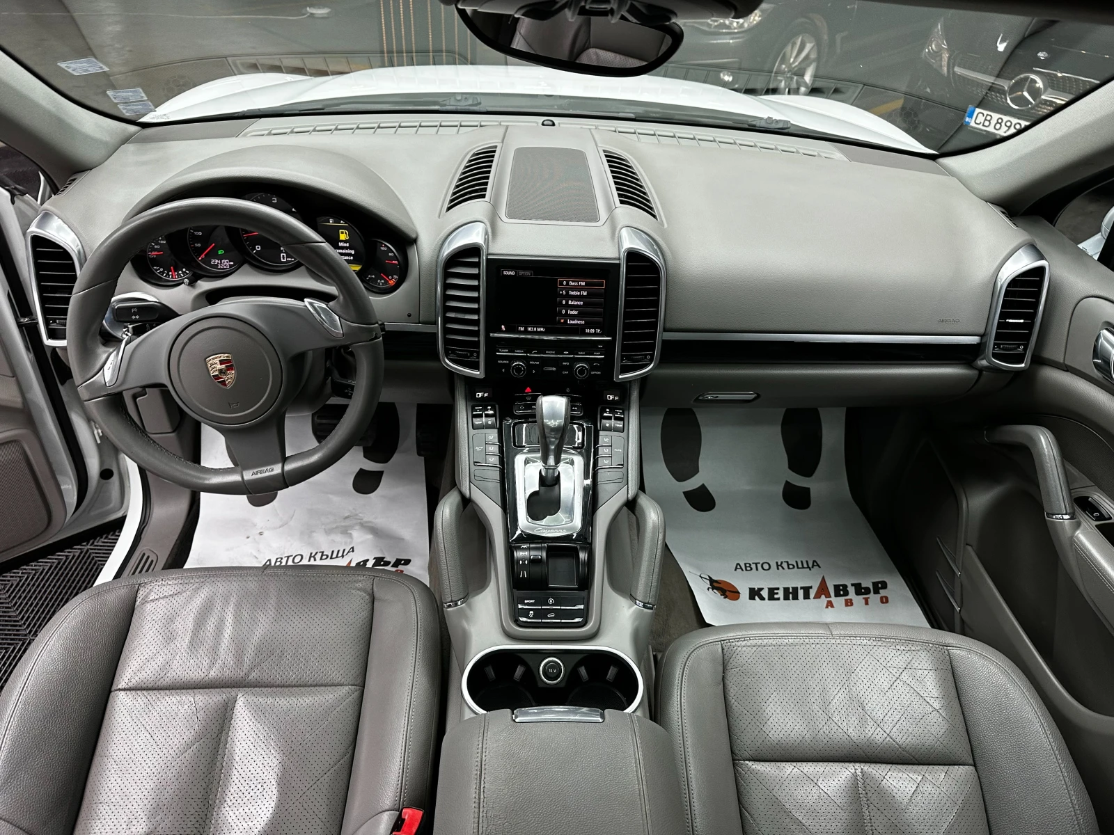 Porsche Cayenne 3.0d 245 к.с. , снимка 10 - Автомобили и джипове - 56375313
