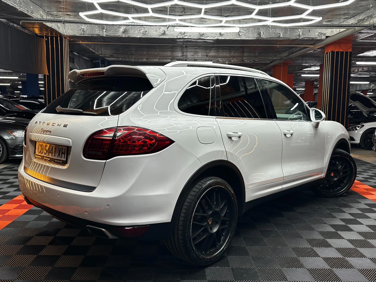 Porsche Cayenne 3.0d 245 к.с. , снимка 5 - Автомобили и джипове - 56375313