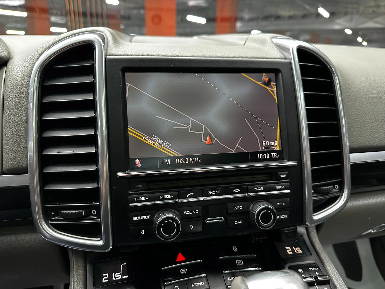 Porsche Cayenne 3.0d 245 к.с. , снимка 17 - Автомобили и джипове - 56375313