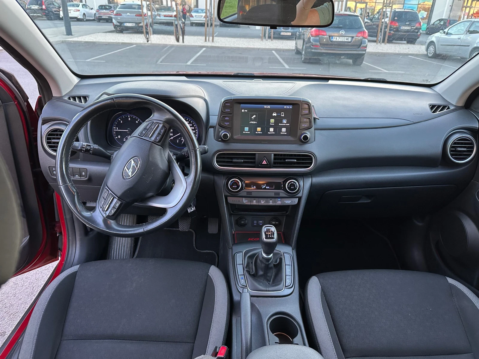 Hyundai Kona, снимка 10 - Автомобили и джипове - 56378966