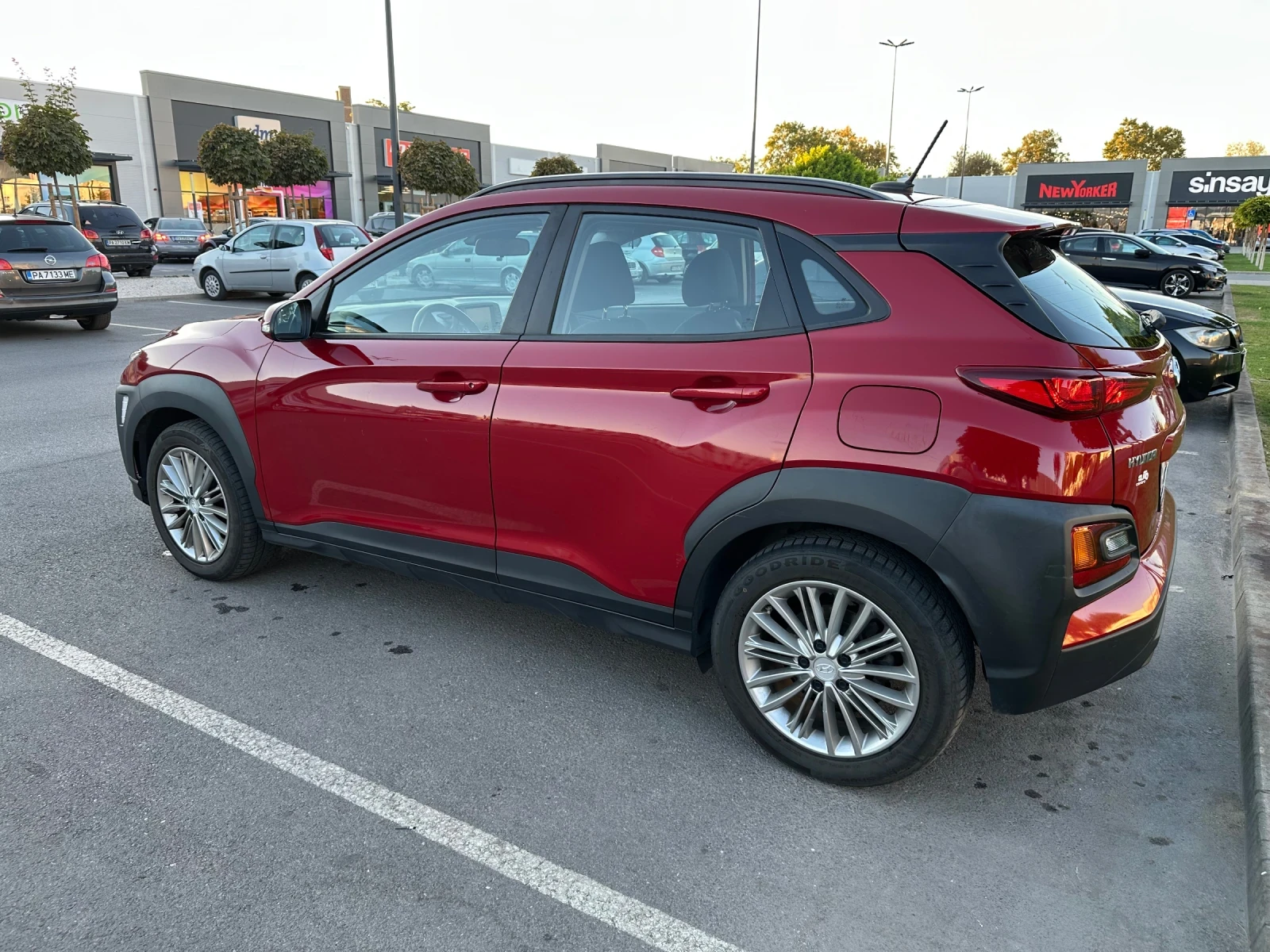 Hyundai Kona, снимка 3 - Автомобили и джипове - 56378966