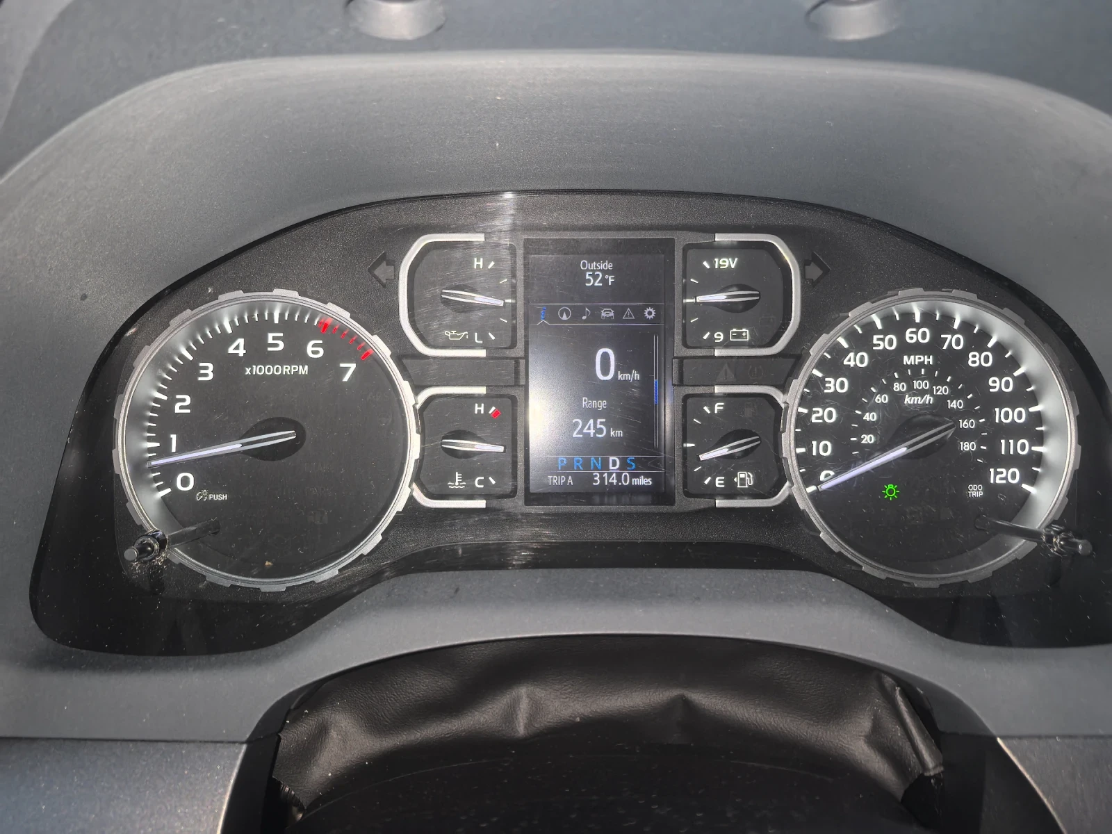 Toyota Tundra 5.7-4х4 , снимка 9 - Автомобили и джипове - 56441269
