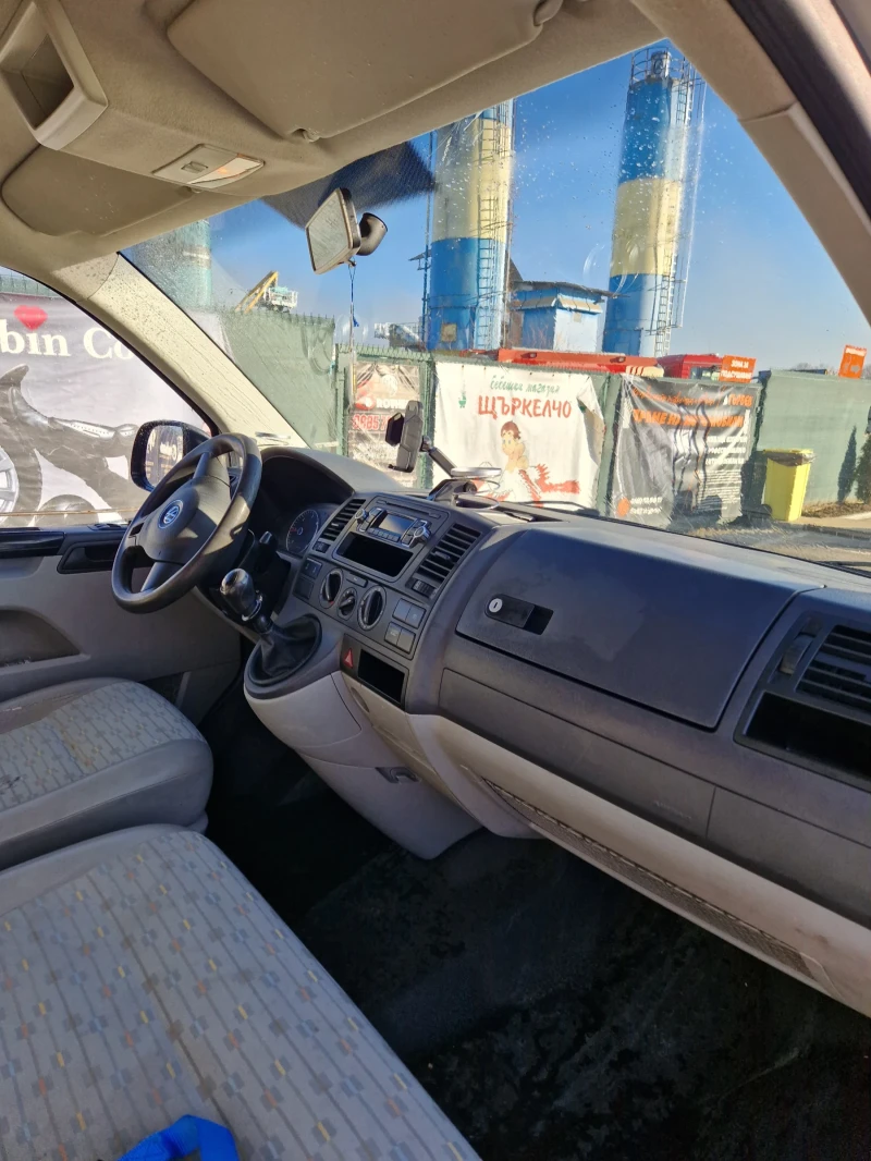 VW T5, снимка 7 - Бусове и автобуси - 52794156