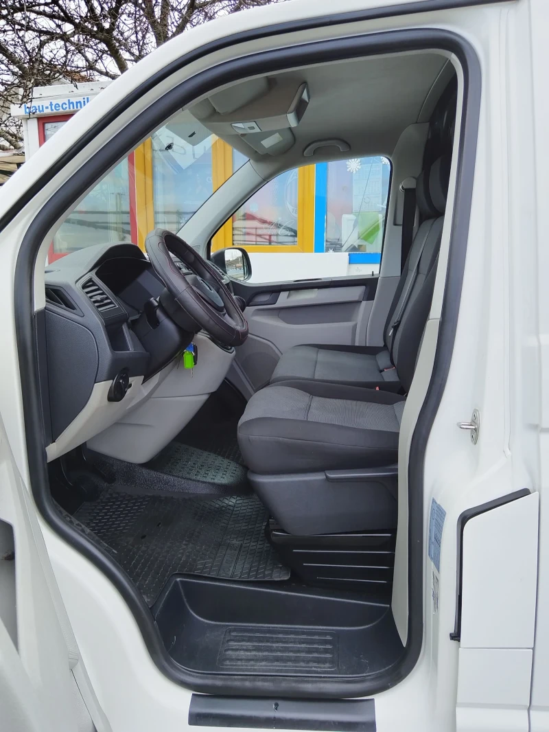 VW Transporter 2000D 140ks. Топ състоянието, снимка 14 - Бусове и автобуси - 53293597