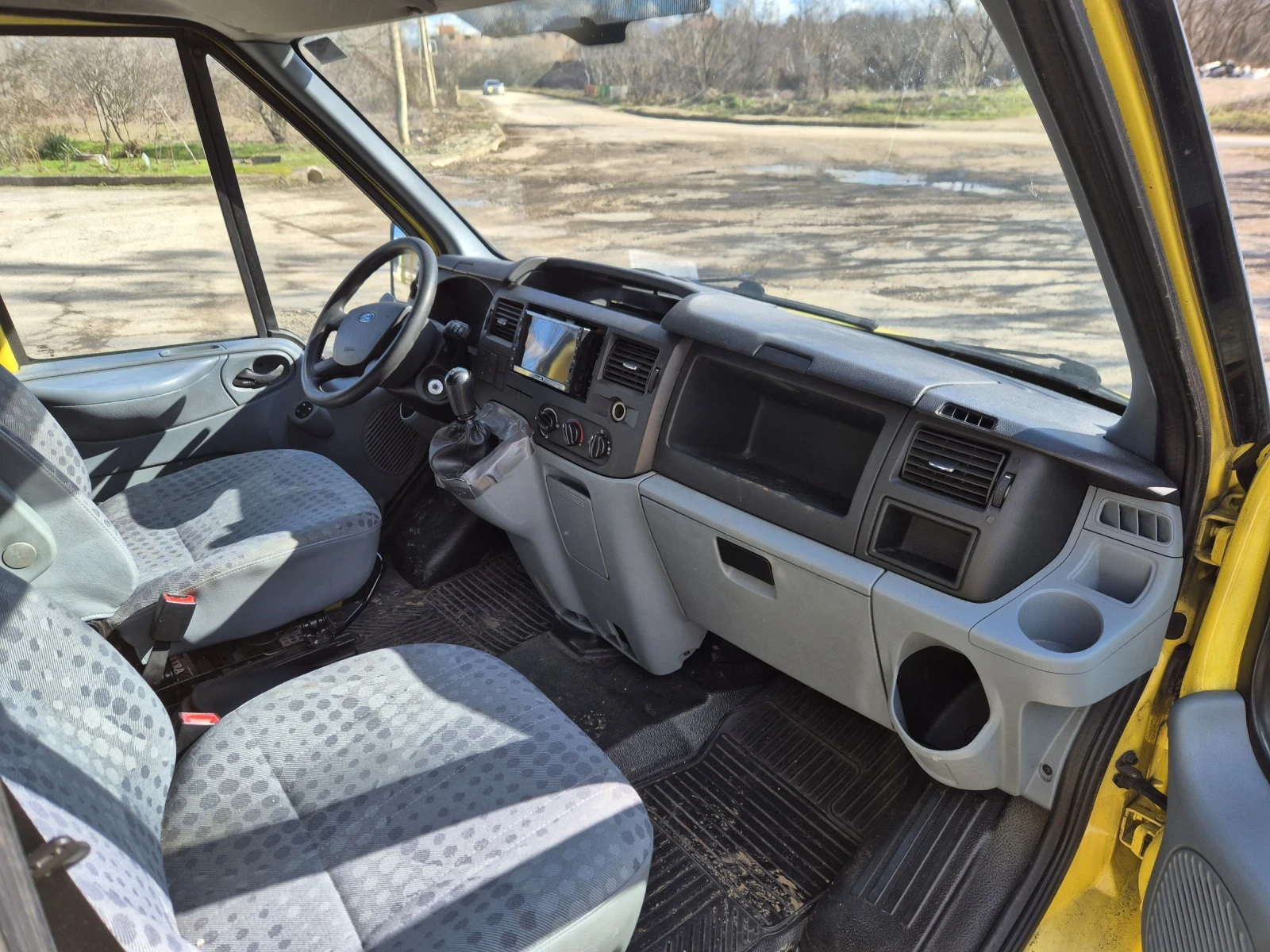 Ford Transit 2.2D | Mobile.bg � ����������� 10