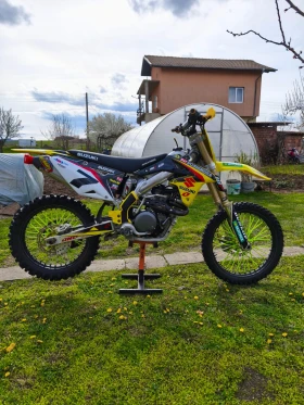 Suzuki Rmz, снимка 1