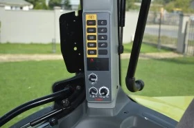 Трактор Claas ARION 610, снимка 12