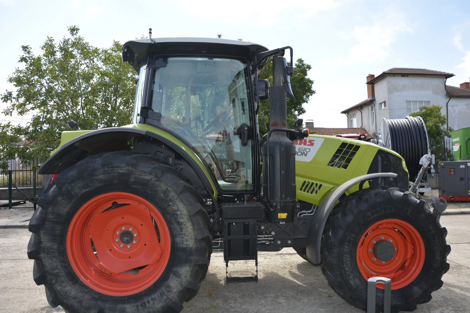 Трактор Claas ARION 610 - изображение 4