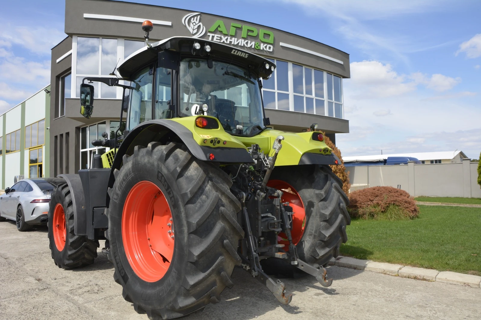 Трактор Claas ARION 610 - изображение 7