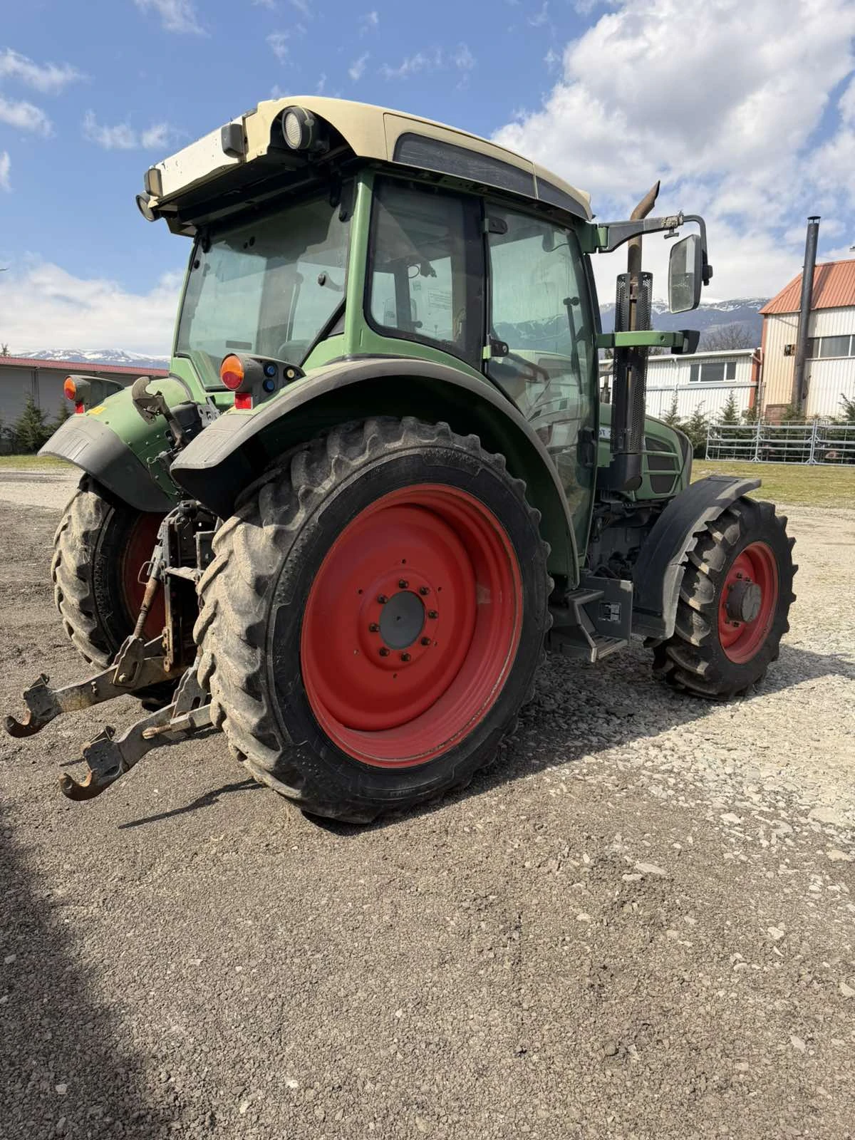 Трактор Fendt 210 Vario, снимка 7 - Селскостопанска техника - 53882886