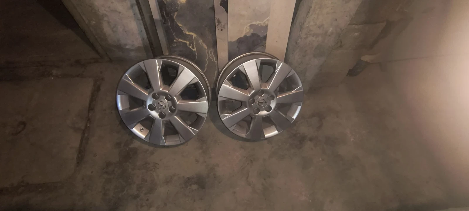 ������ �� ���� | Mobile.bg � ����������� 2