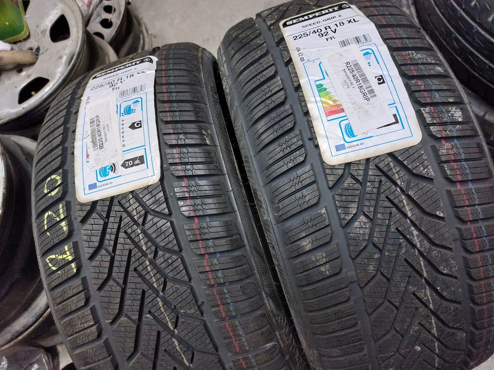 ���� 225/40R18 | Mobile.bg � ����������� 2