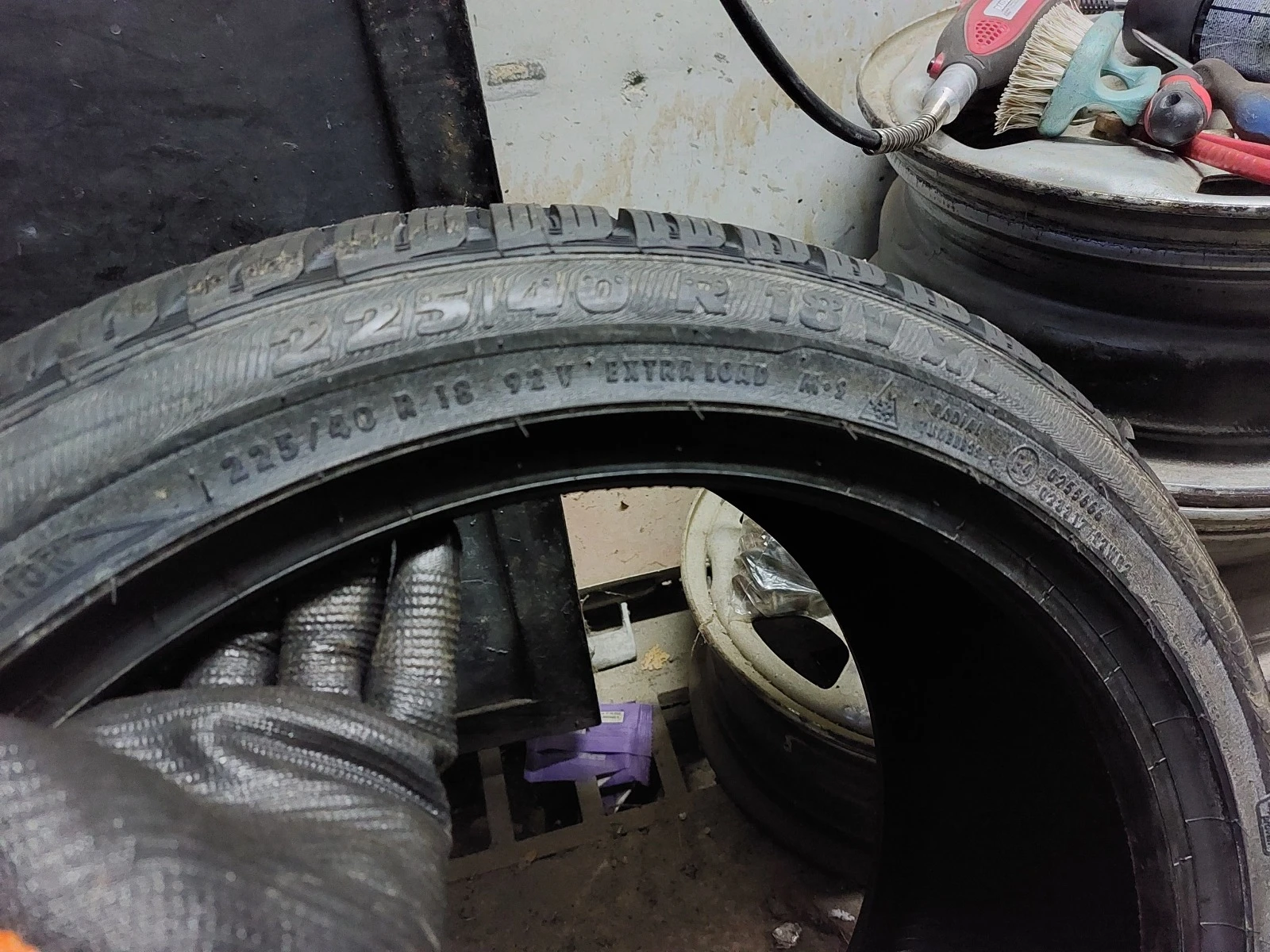 ���� 225/40R18 | Mobile.bg � ����������� 7