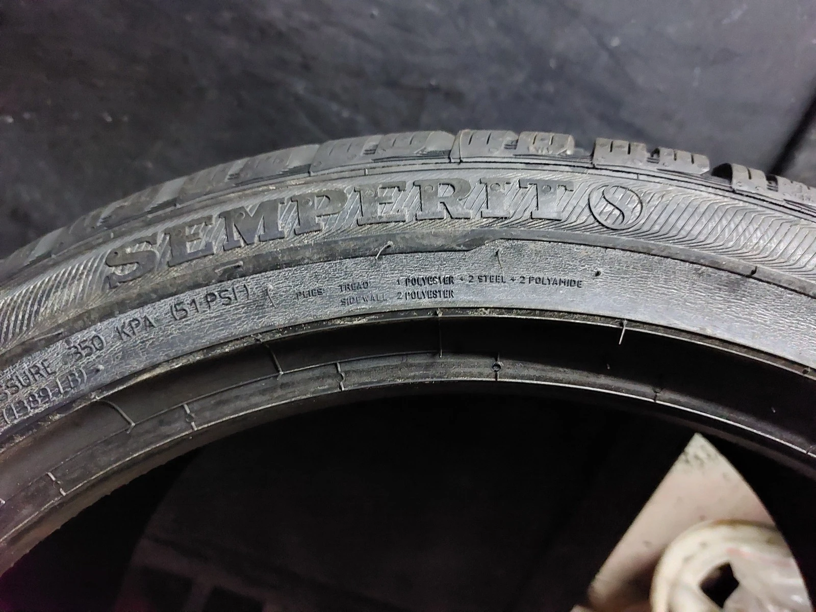 ���� 225/40R18 | Mobile.bg � ����������� 4